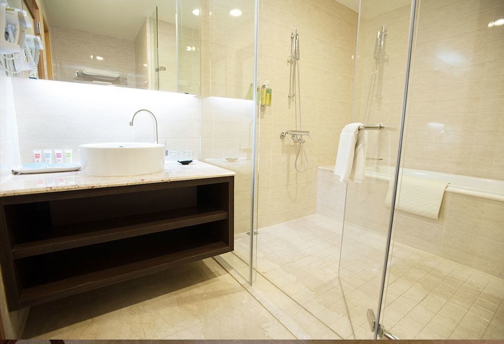 Best Hotel 19/63