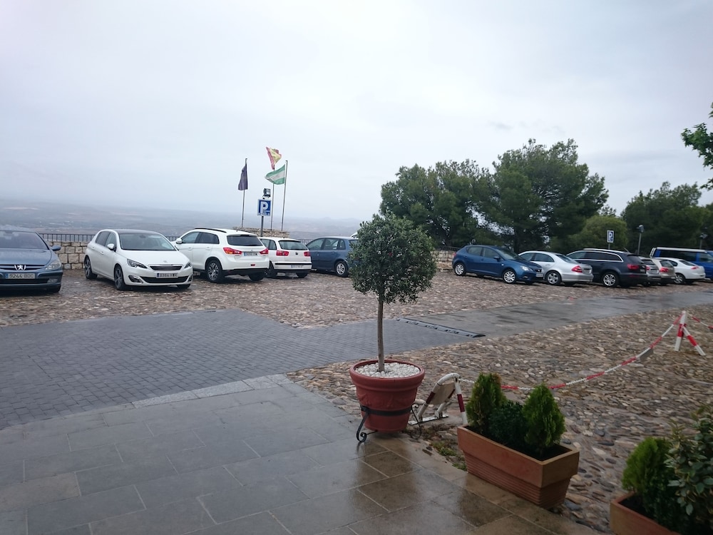 Parador De Jaen 30/50