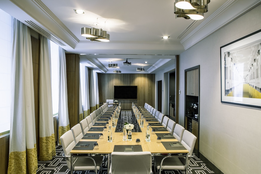 SOFITEL PARIS LE FAUBOURG 68/75