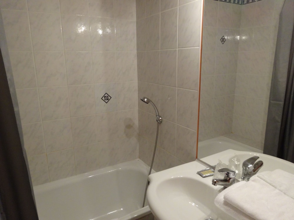 KOSY Appart'Hotels - La Maison Des Chercheurs 40/43