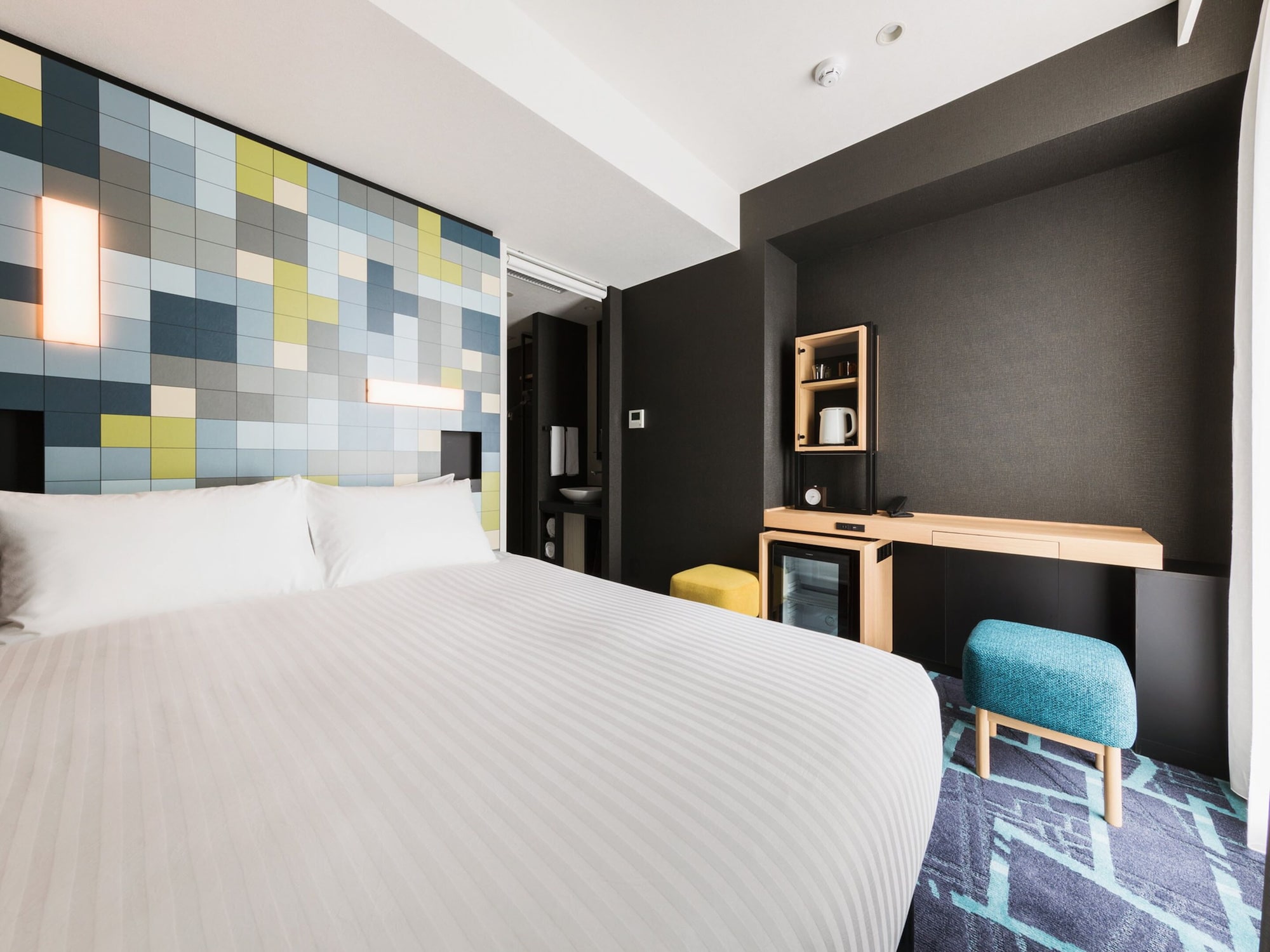 SUPERIOR, SINGLE, DOUBLE BED