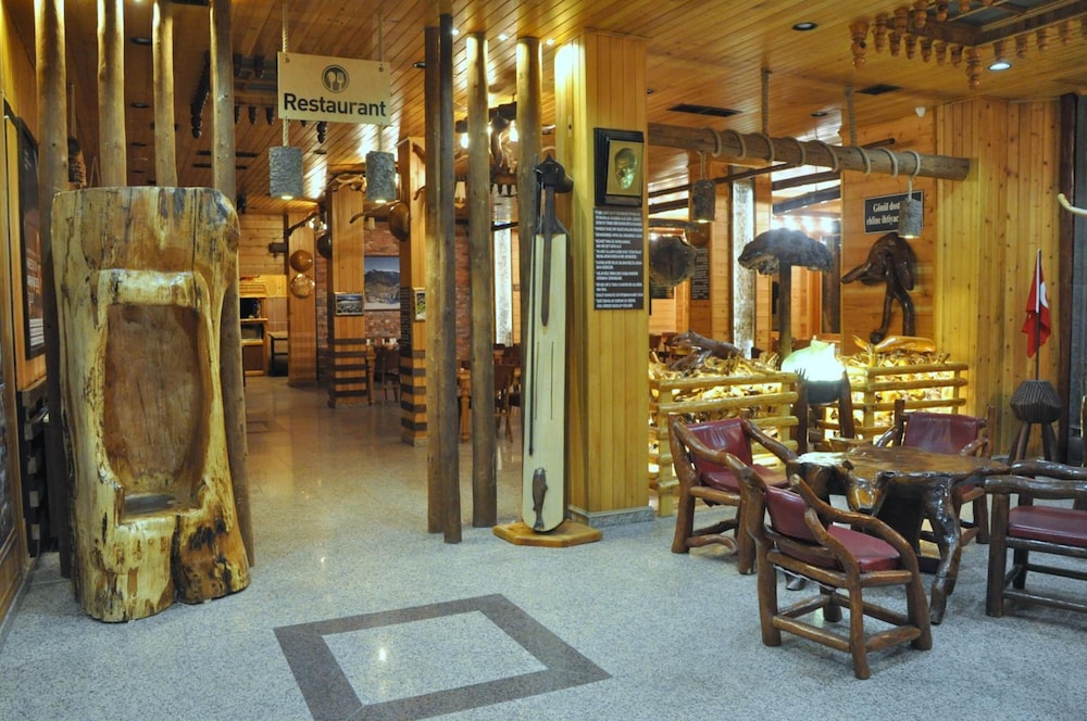 Inan Kardesler Hotel 49/61