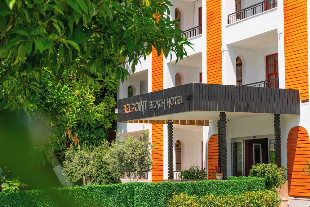 Belpoint Beach Hotel 43/50
