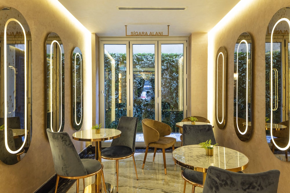 Danis Hotel Istanbul 54/60