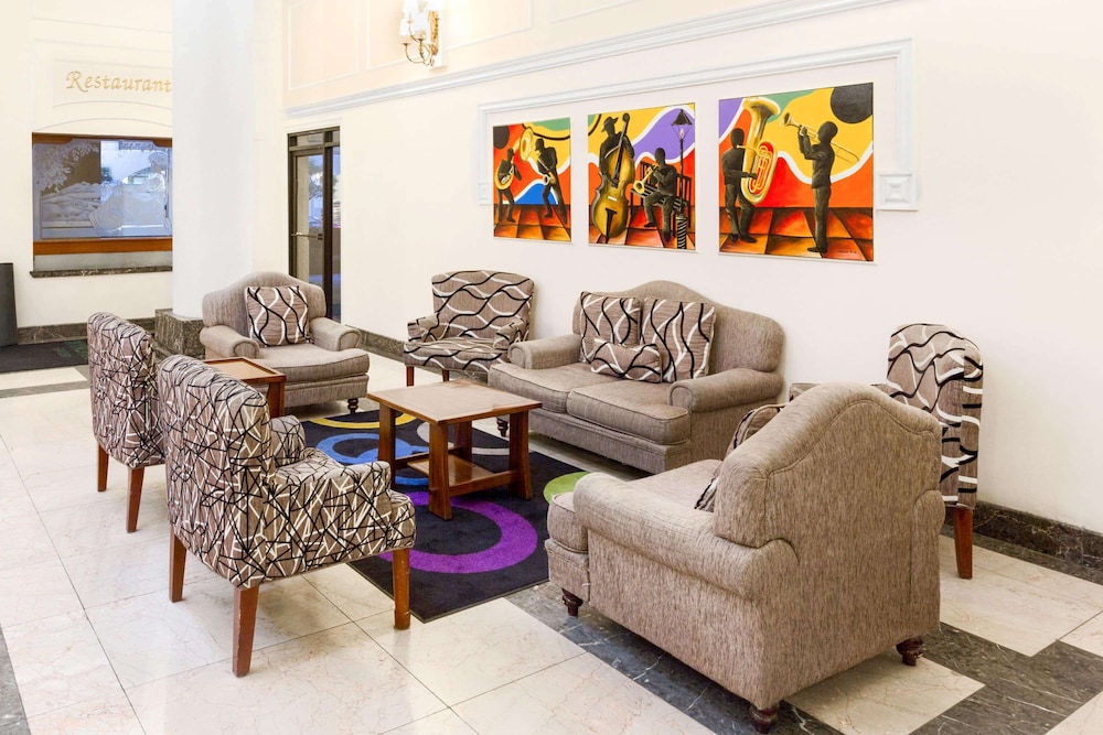 Wyndham Garden Baronne Plaza New Orleans 36/59