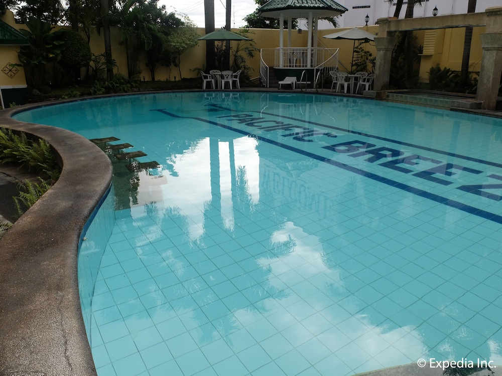 Pacific Breeze Hotel And Resort 39/71