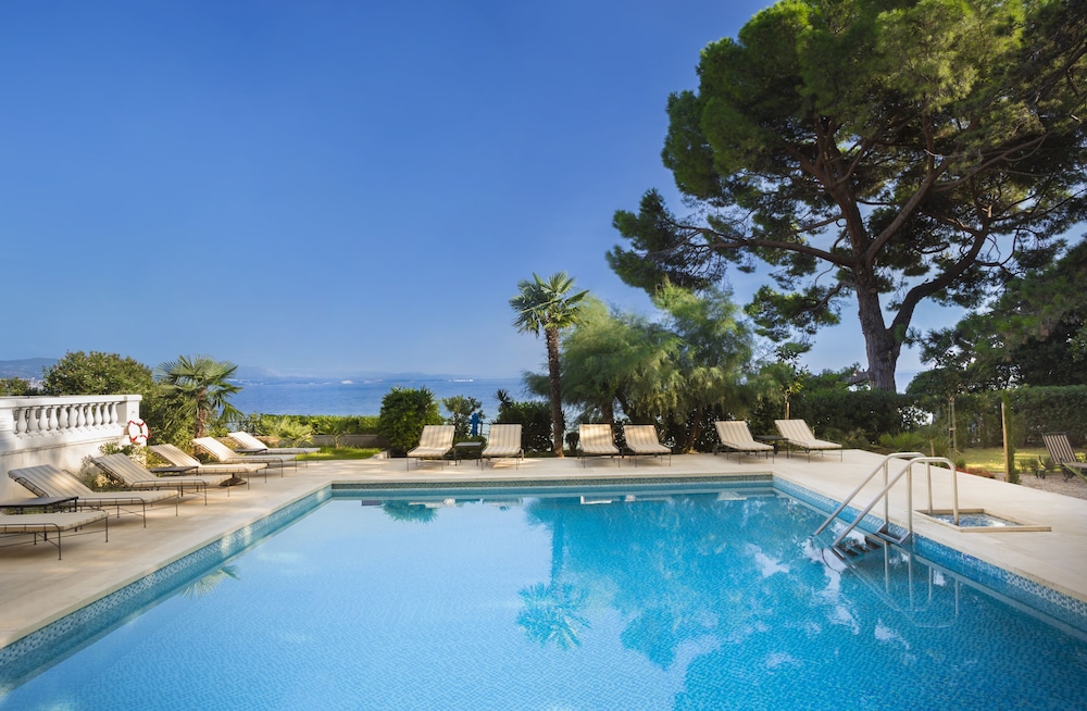 Hotel Kvarner in OPATIJA