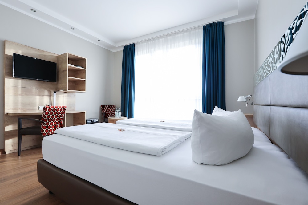 Hotel Blaubeurer Tor 15/50