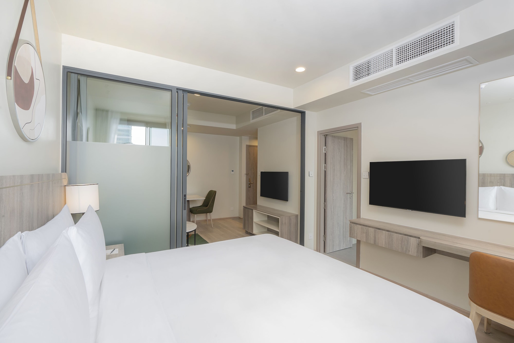 1 Bedroom, Suite, King Bed, Living and Dining Areas, Kitchen