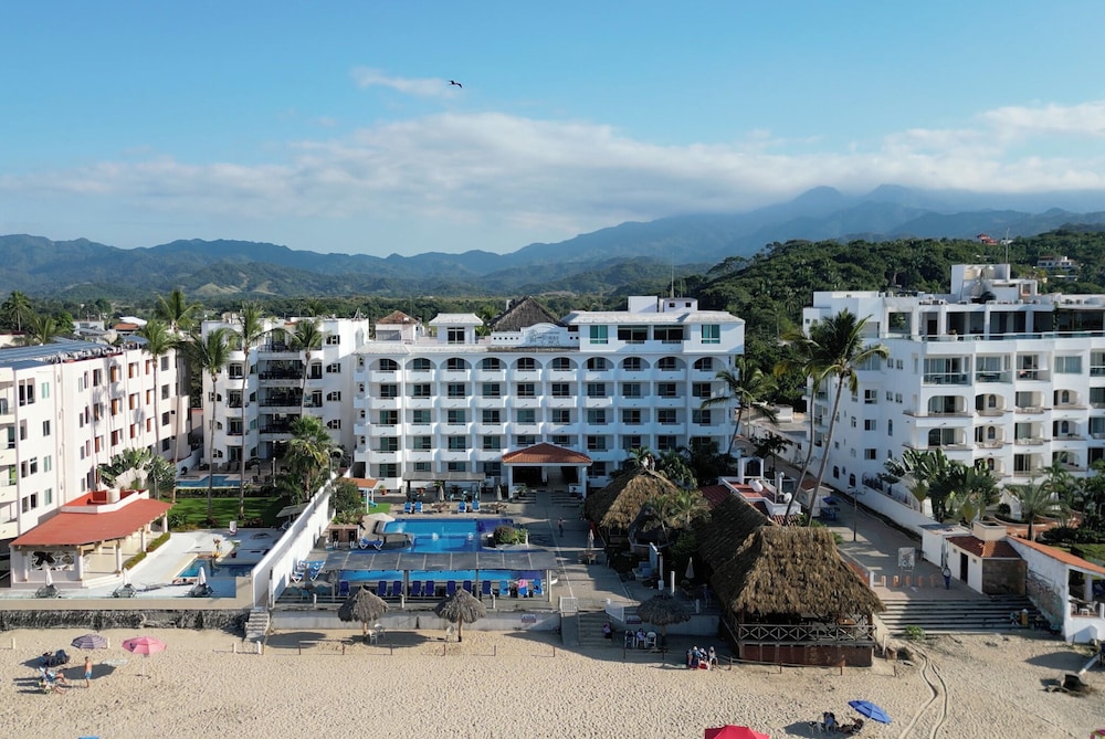 Torreblanca Beach Hotel and Suites Guayabitos - Desayuno y Comida 28/34