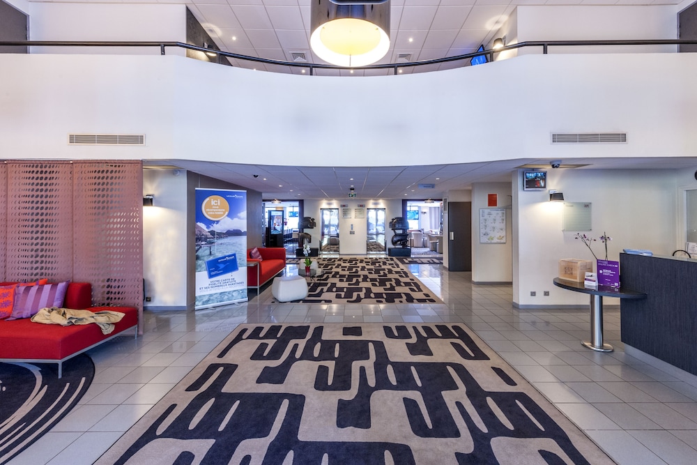 lobby