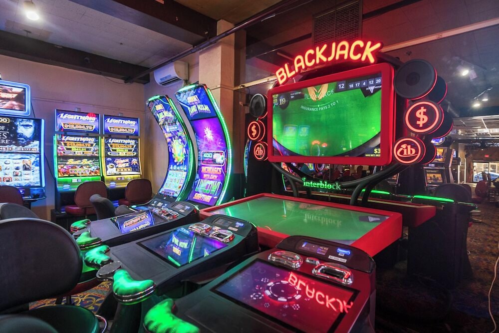Historic Hotel Nevada and Gambling Hall 64/68
