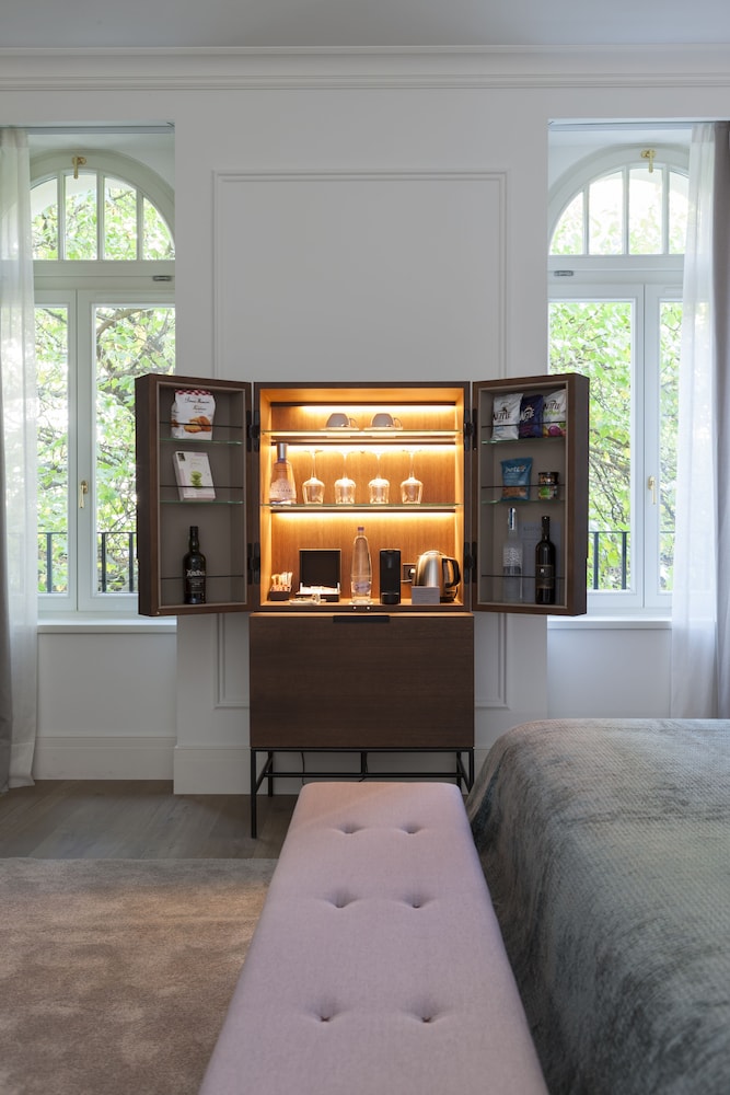 Lobby at Kozmo Hotel Suites and Spa, BUDAPEST