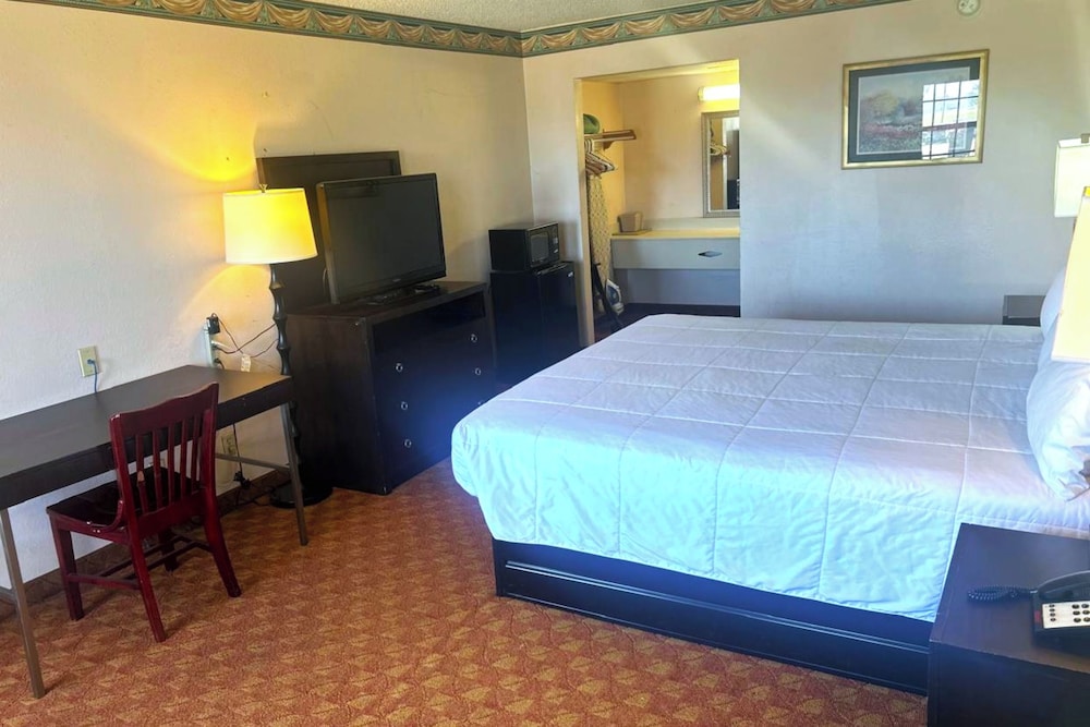 Victorian Inn By OYO Whitesboro US Hwy 82 37/55