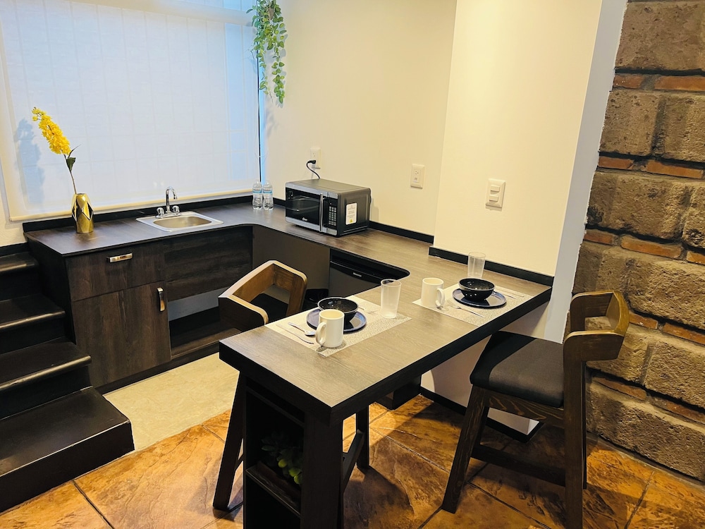 QA Hotel 34/50