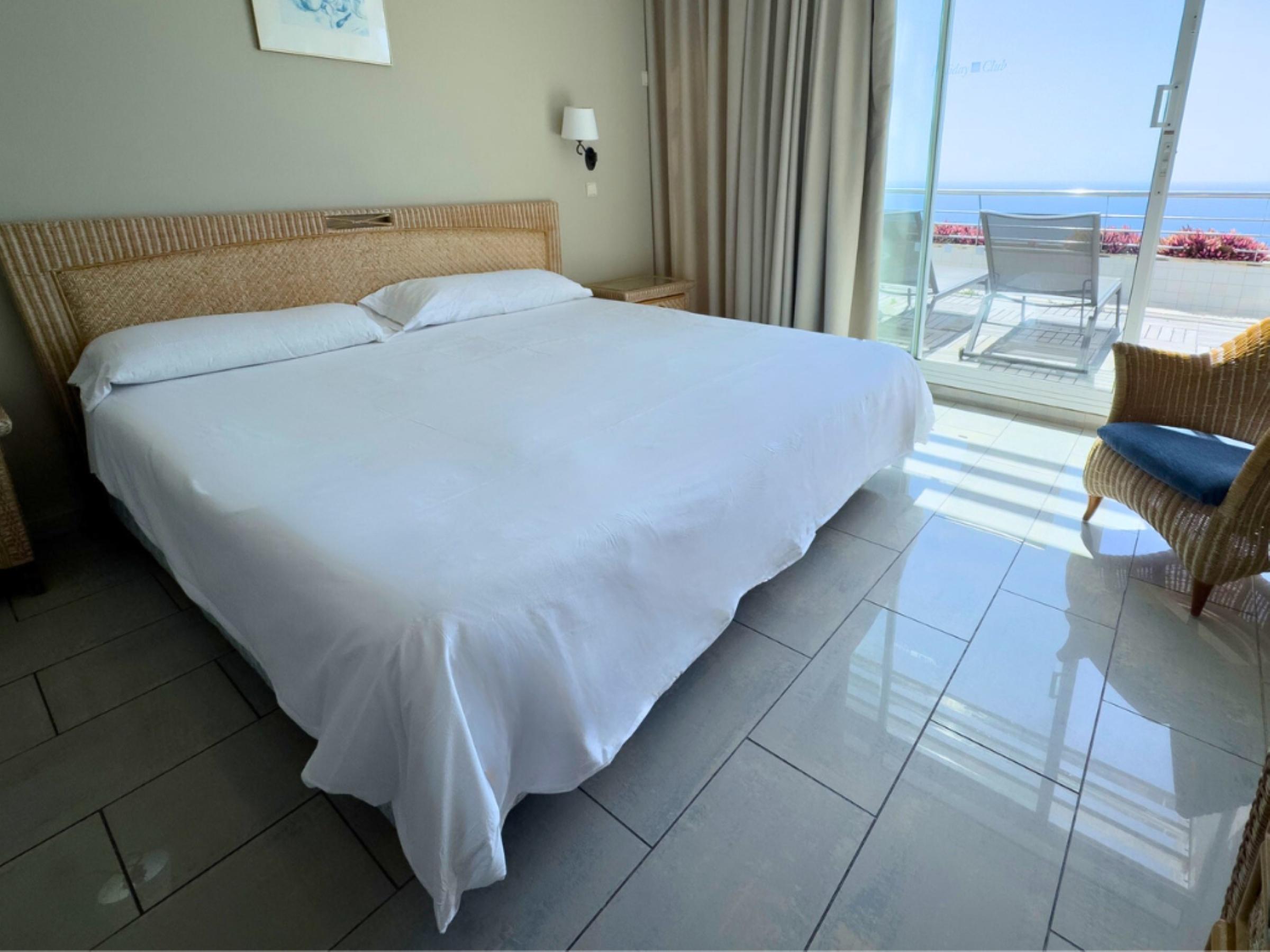 1 Bedroom, Apartment, Sea View, Balcony or Terrace