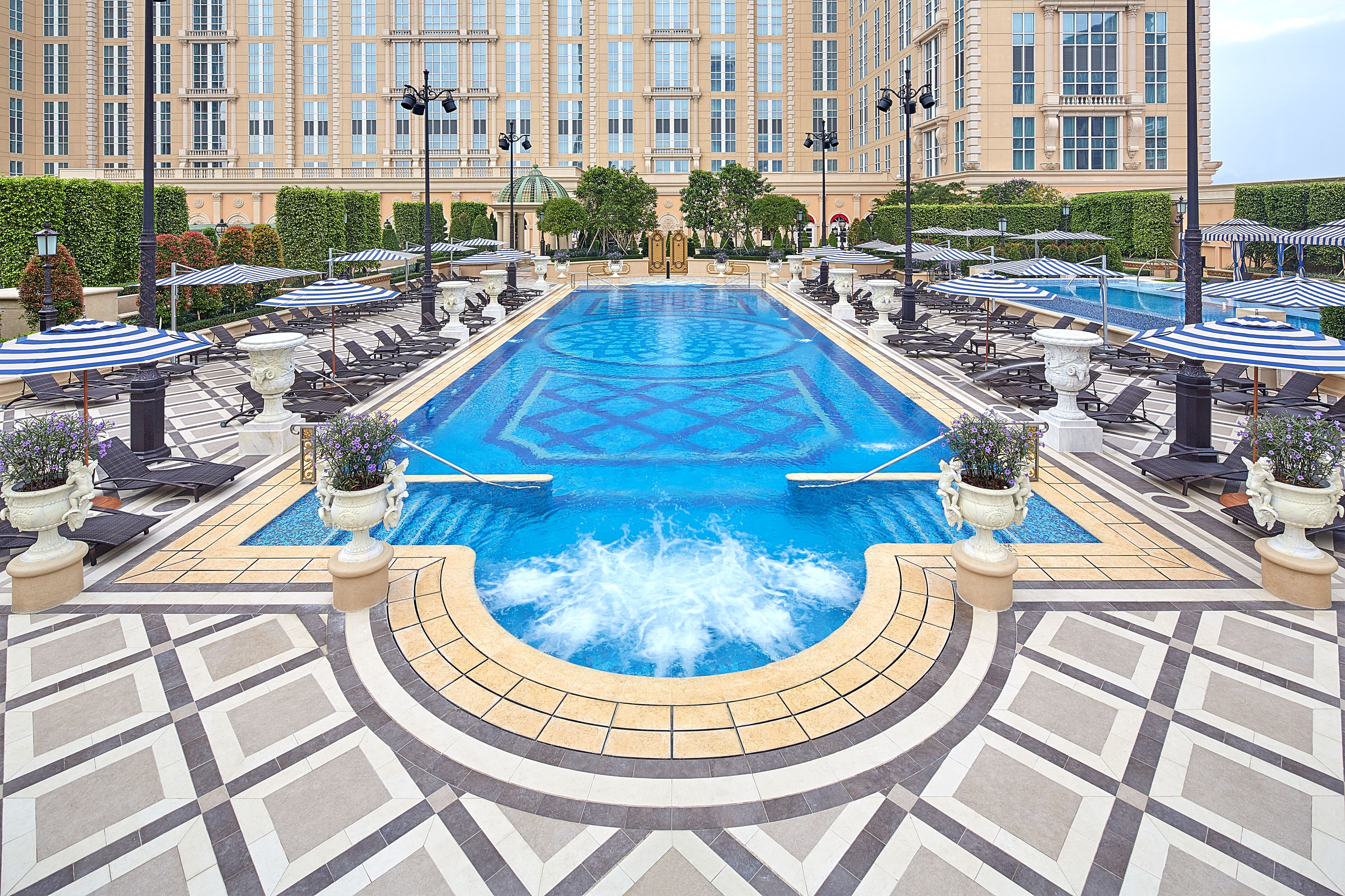 The Parisian Macau 46/50