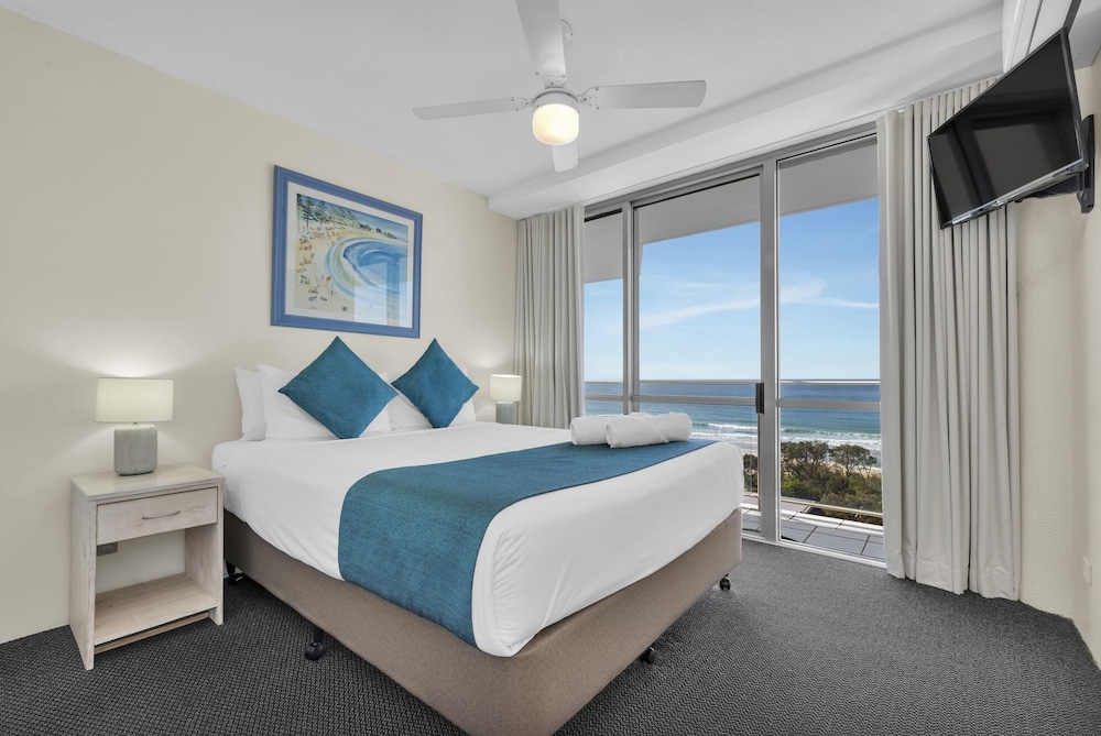 2 Bedrooms, Tower, Superior, Queen and Twin Beds, Ocean View