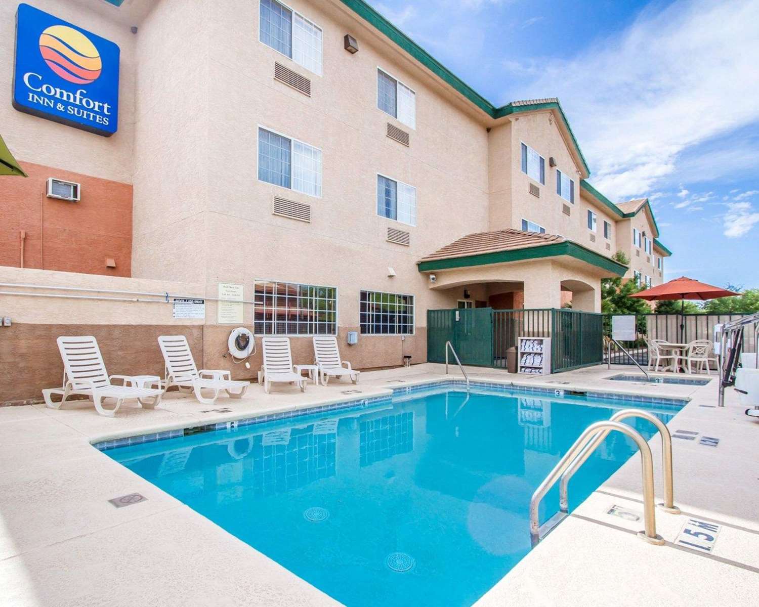 Comfort Inn and Suites Sierra Vista Near Ft Huachuca 4/19