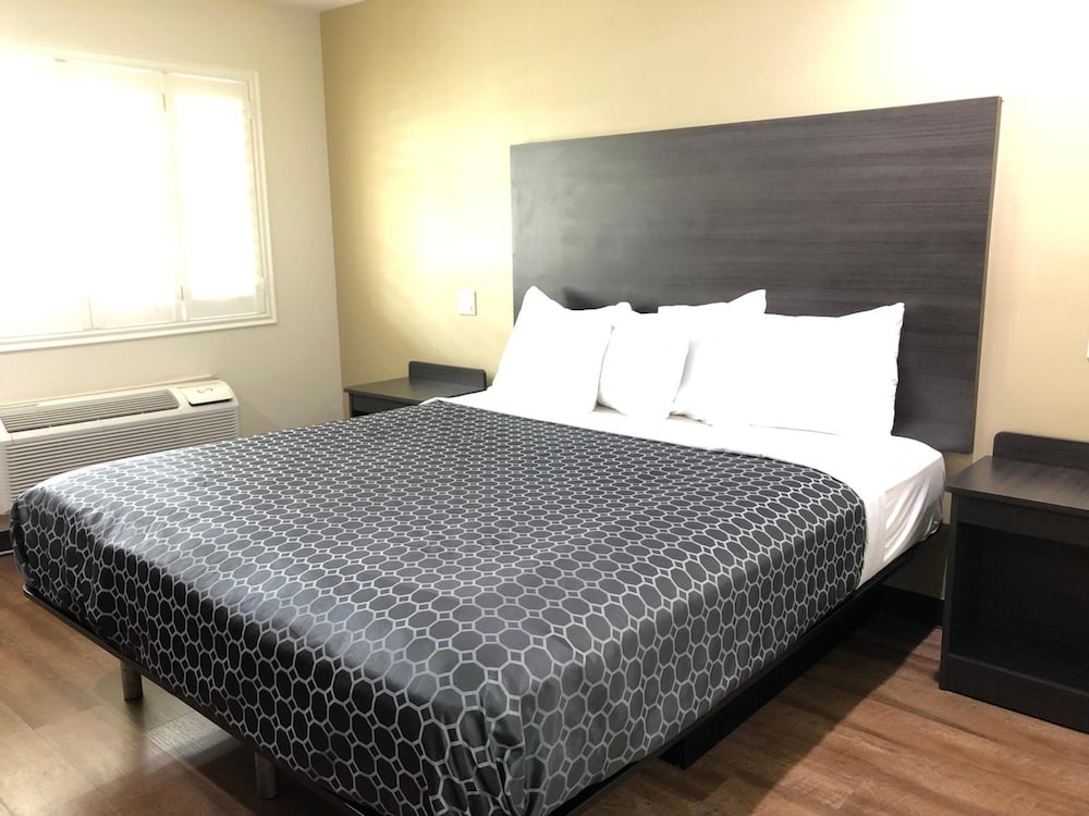 Simply Home Inn Suites 15/46