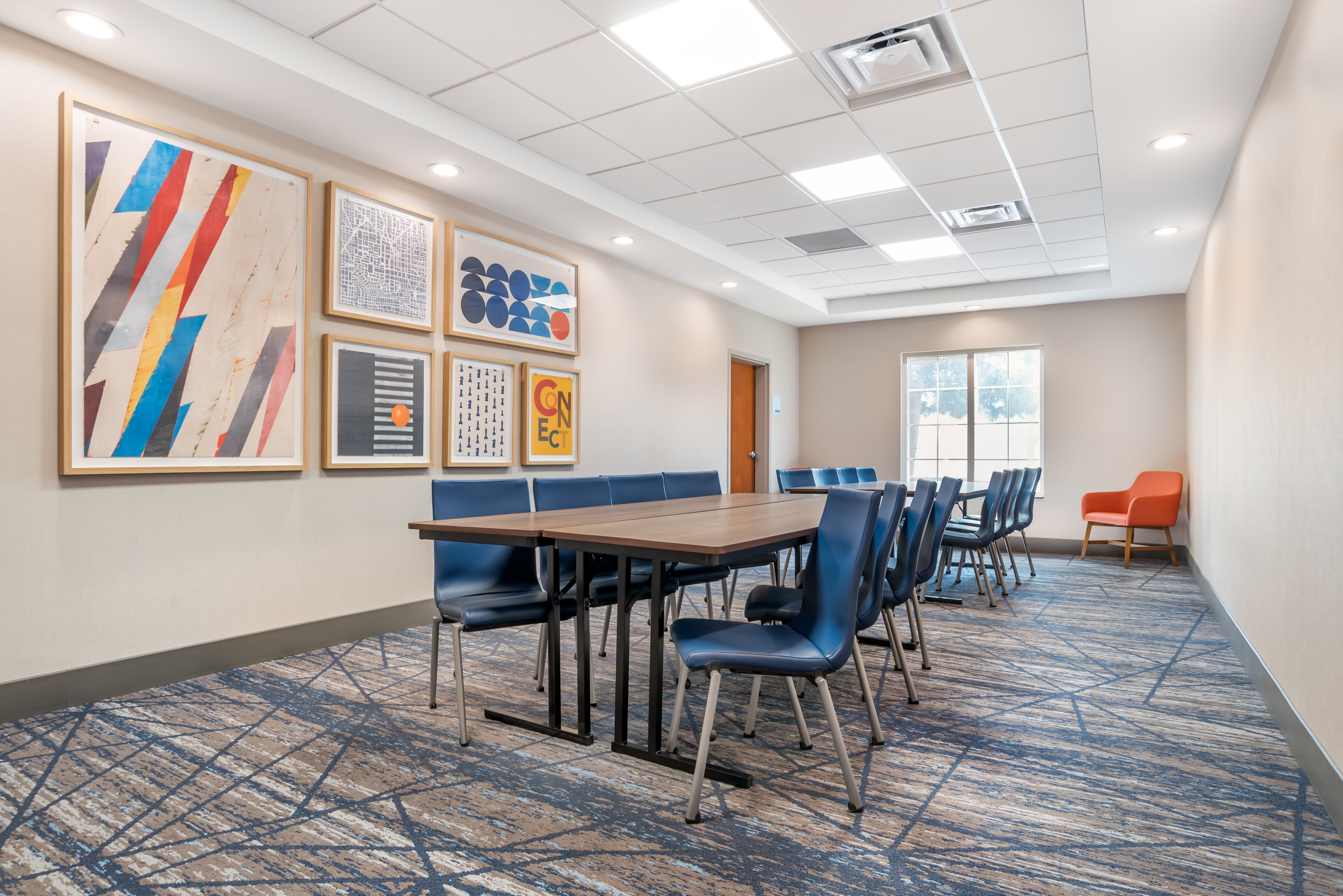 Holiday Inn Express Hotel And Suites Phenix City Columbus 46/52