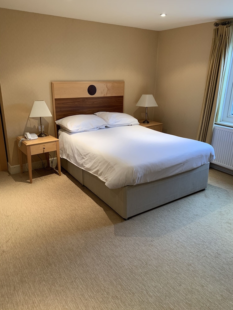 Trouville Hotel 23/76