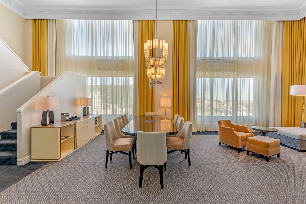 Omni Mont Royal Hotel 38/55