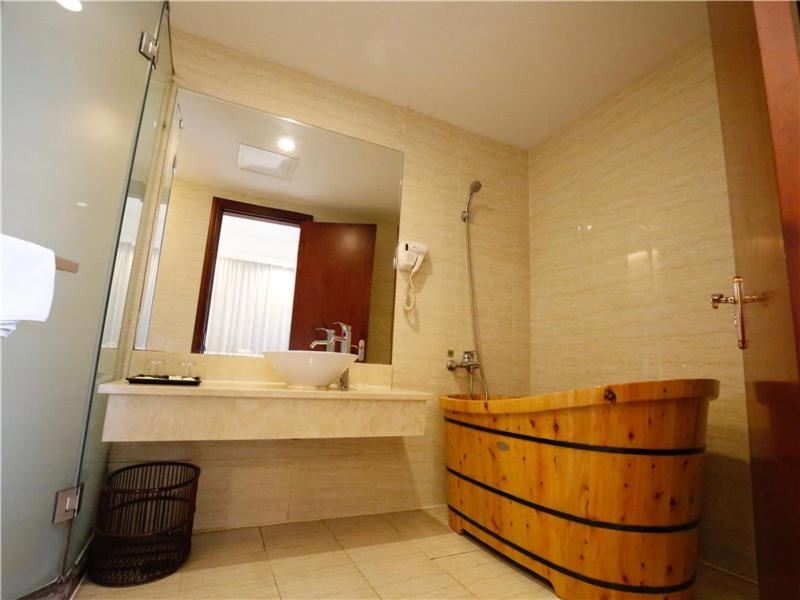 Vienna International Hotel (Suzhou Likou Furniture City) 42/42