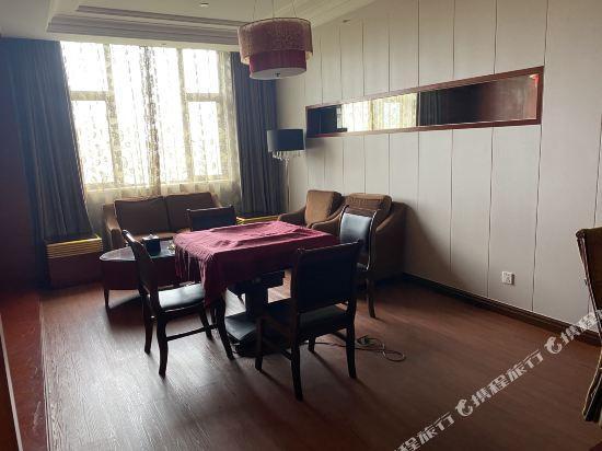 Haiyu Hotspring Hotel 18/27