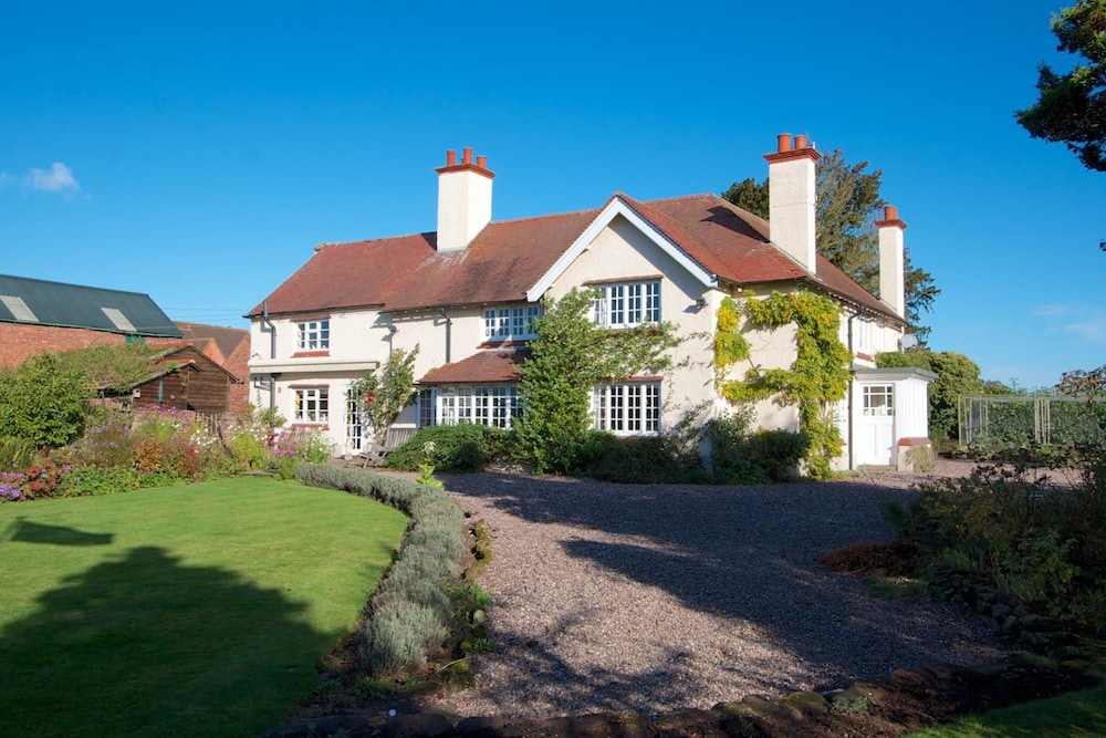 Church Farm B&B 37/47