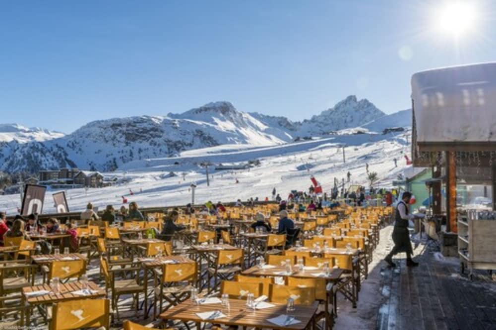 Hotel Courcheneige 43/50
