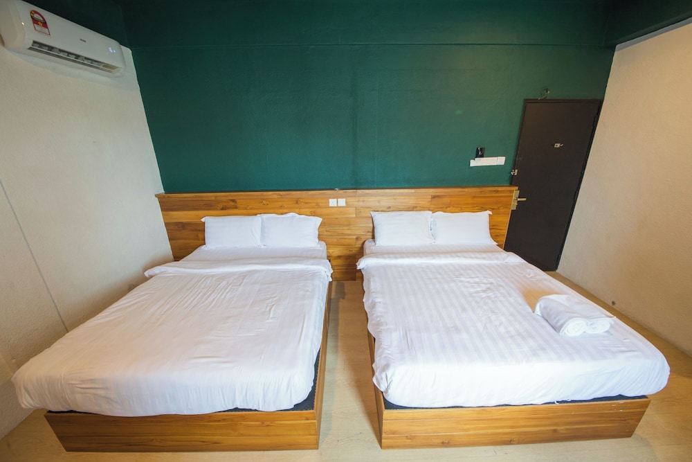 Room V @ Jalan Sultanah 17/36