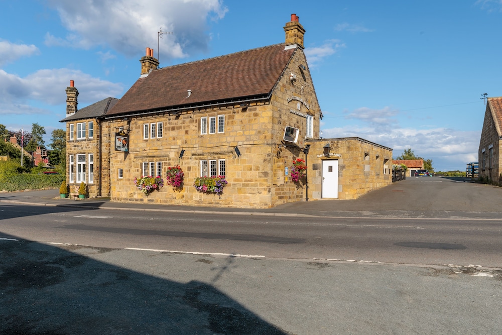 Blacksmiths Arms Inn 3/53