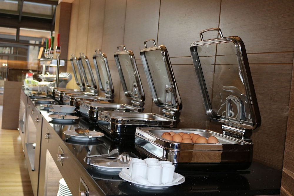 Hotel International Prishtina Spa Prishtina 10/27