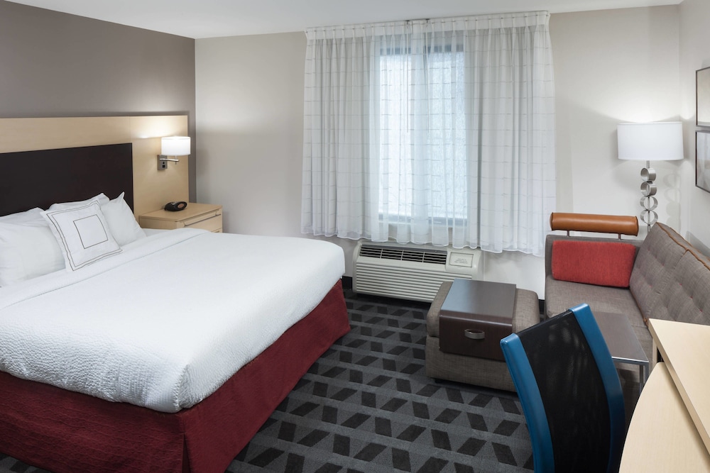 Towneplace Suites By Marriott Columbia Southeast Ft Jackson 16/47