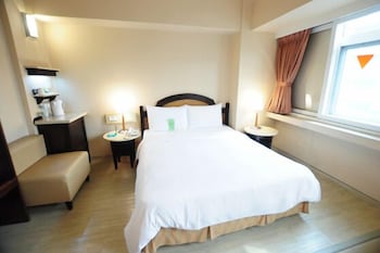 Kindness Hotel Weiwuying Sandou 33/49