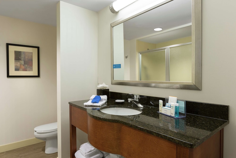 Hampton Inn Charlotte Belmont 22/47
