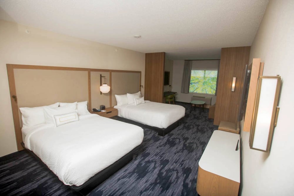 Fairfield Inn Suites Philadelphia Broomall Newtown Square 10/49
