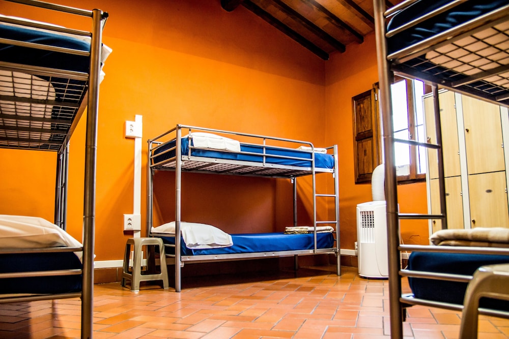 Hostel Santa Monaca 18/50