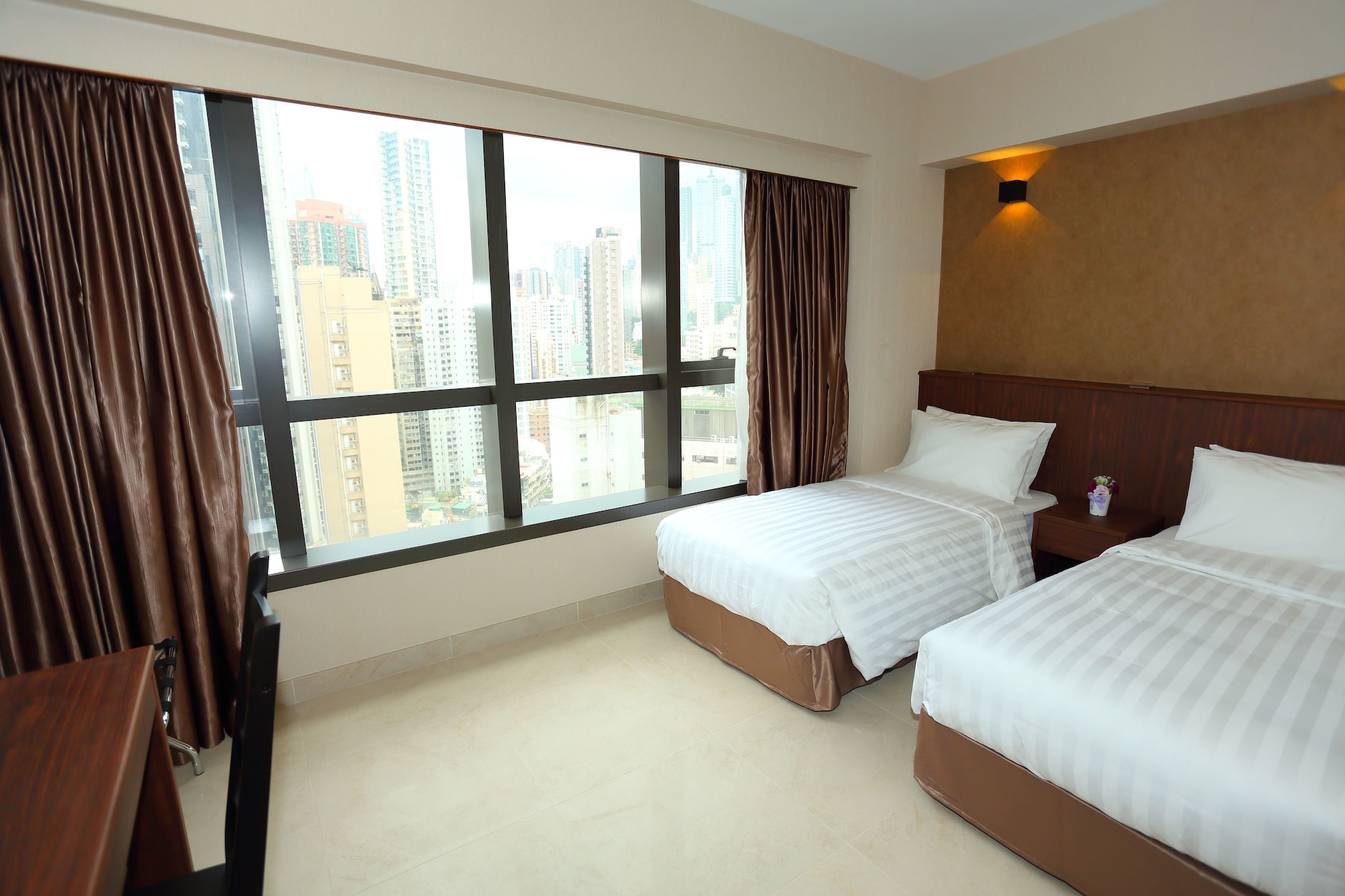 SUPERIOR, TWIN BEDS