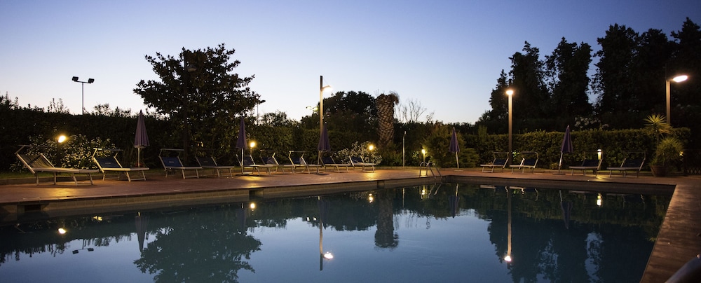 NOVOTEL CASERTA SUD in CAPODRISE