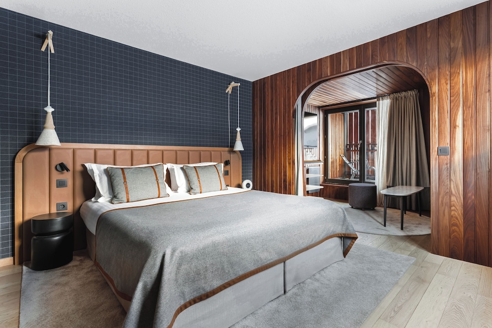 Room, Queen Bed