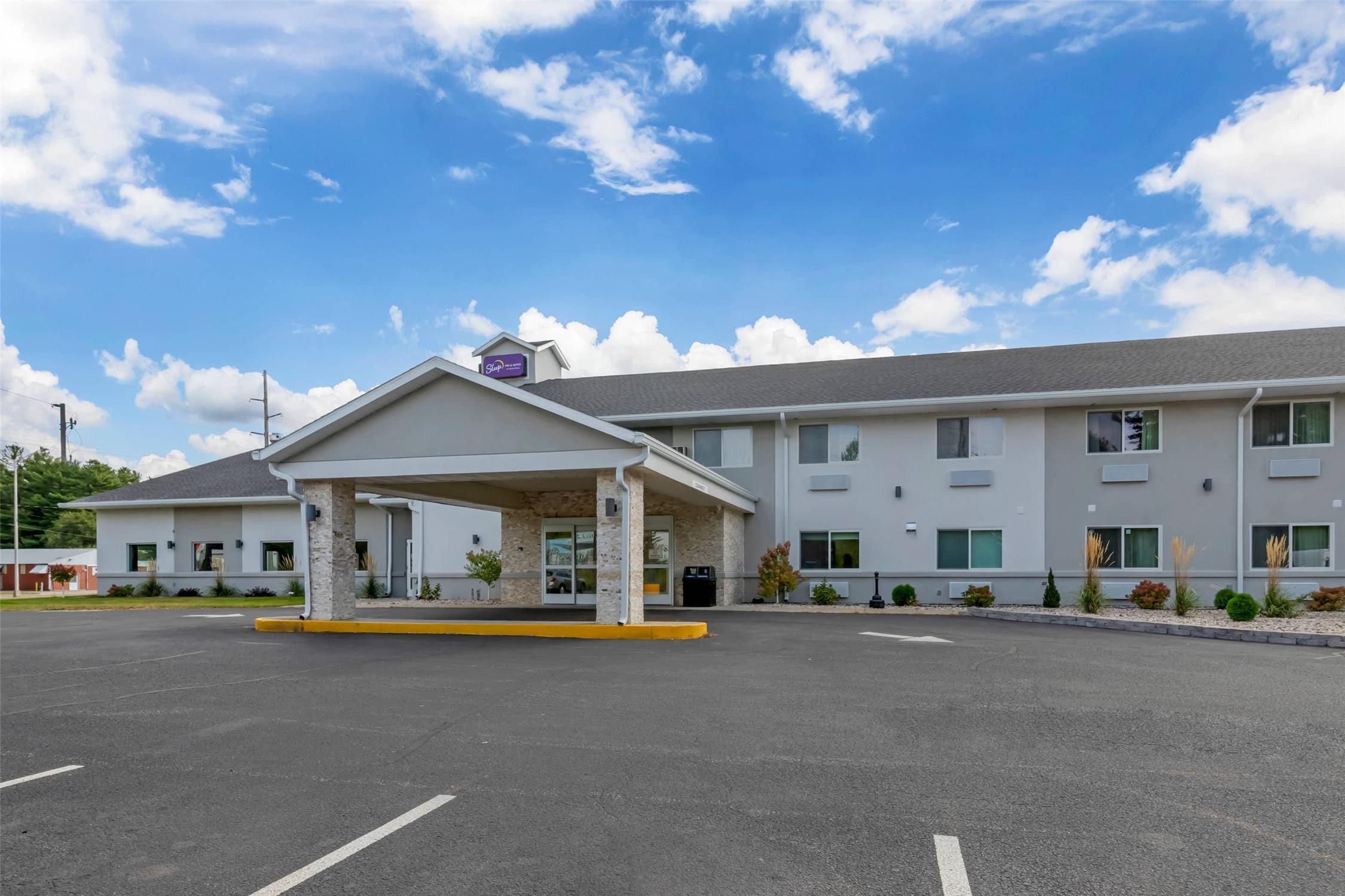 Sleep Inn & Suites Wisconsin Dells - Lake Delton 21/22