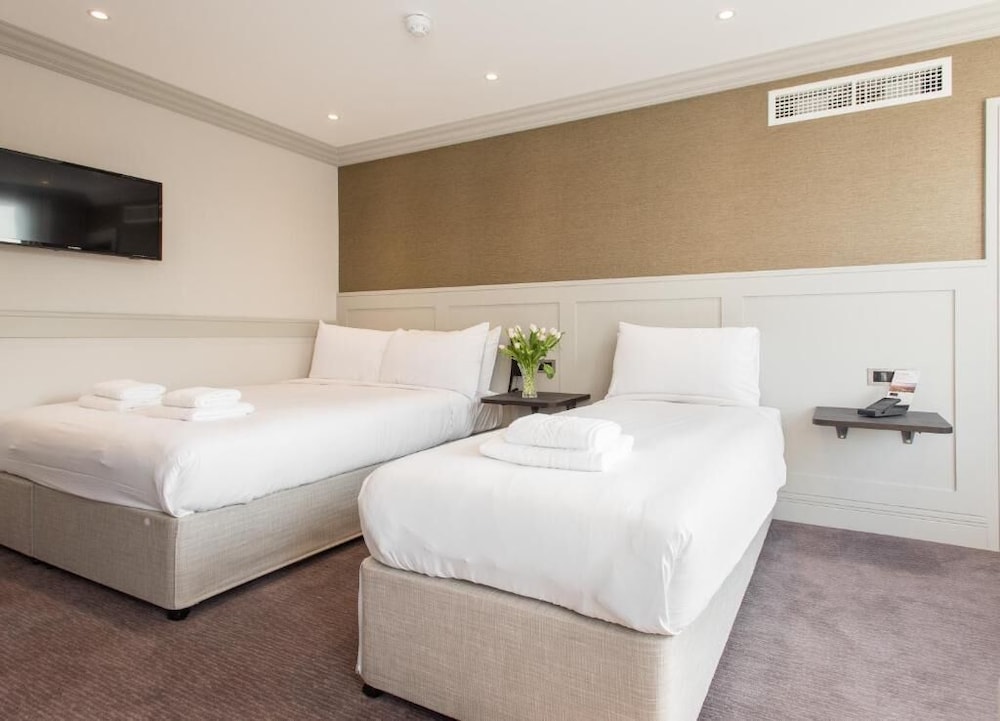 The Mowbray Court Hotel 6/43