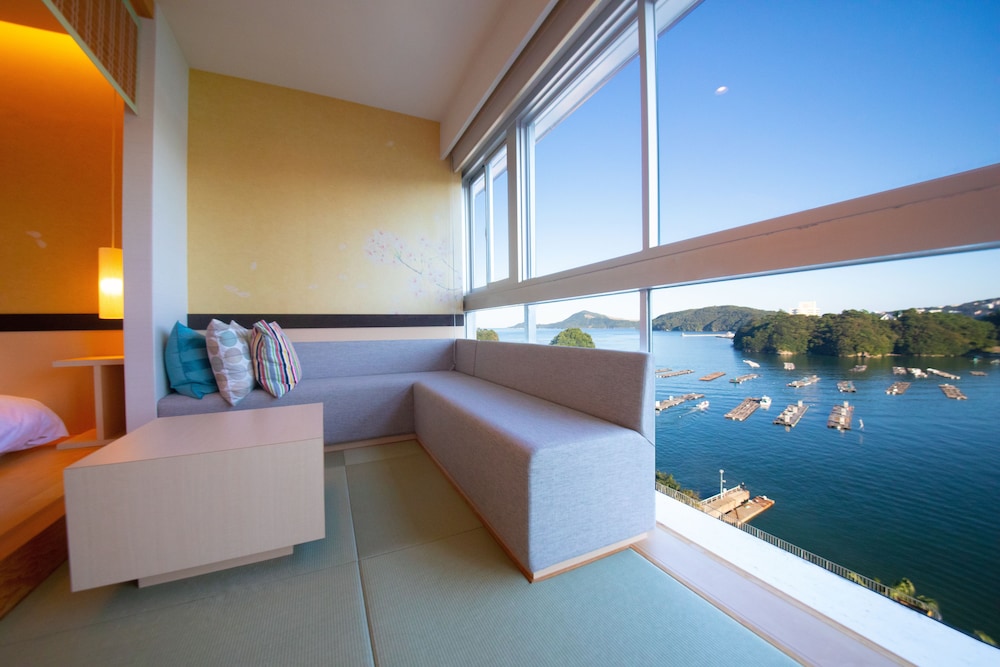 Toba Grand Hotel 22/42