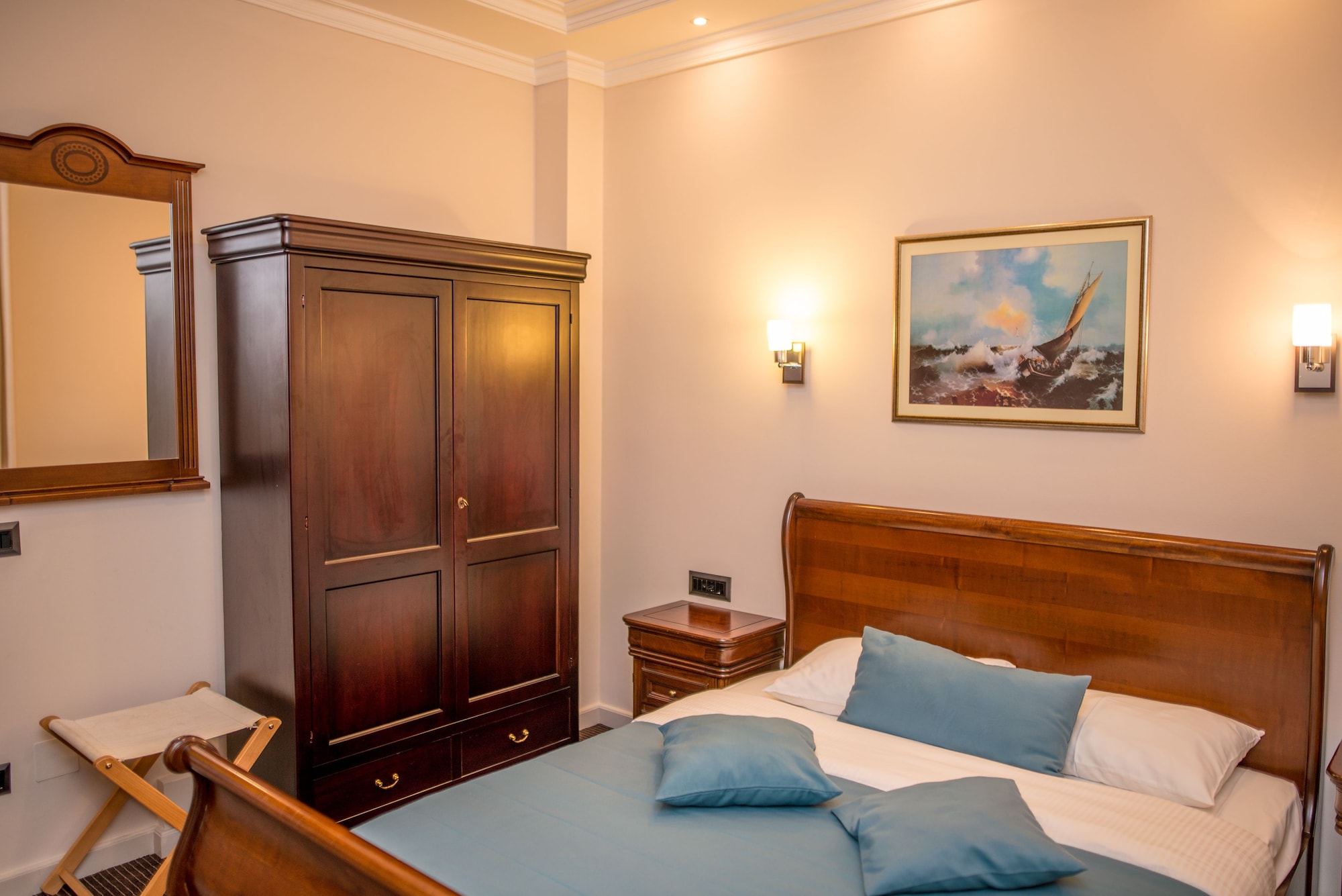 SUPERIOR, SUITE, BAY VIEW, SEA VIEW
