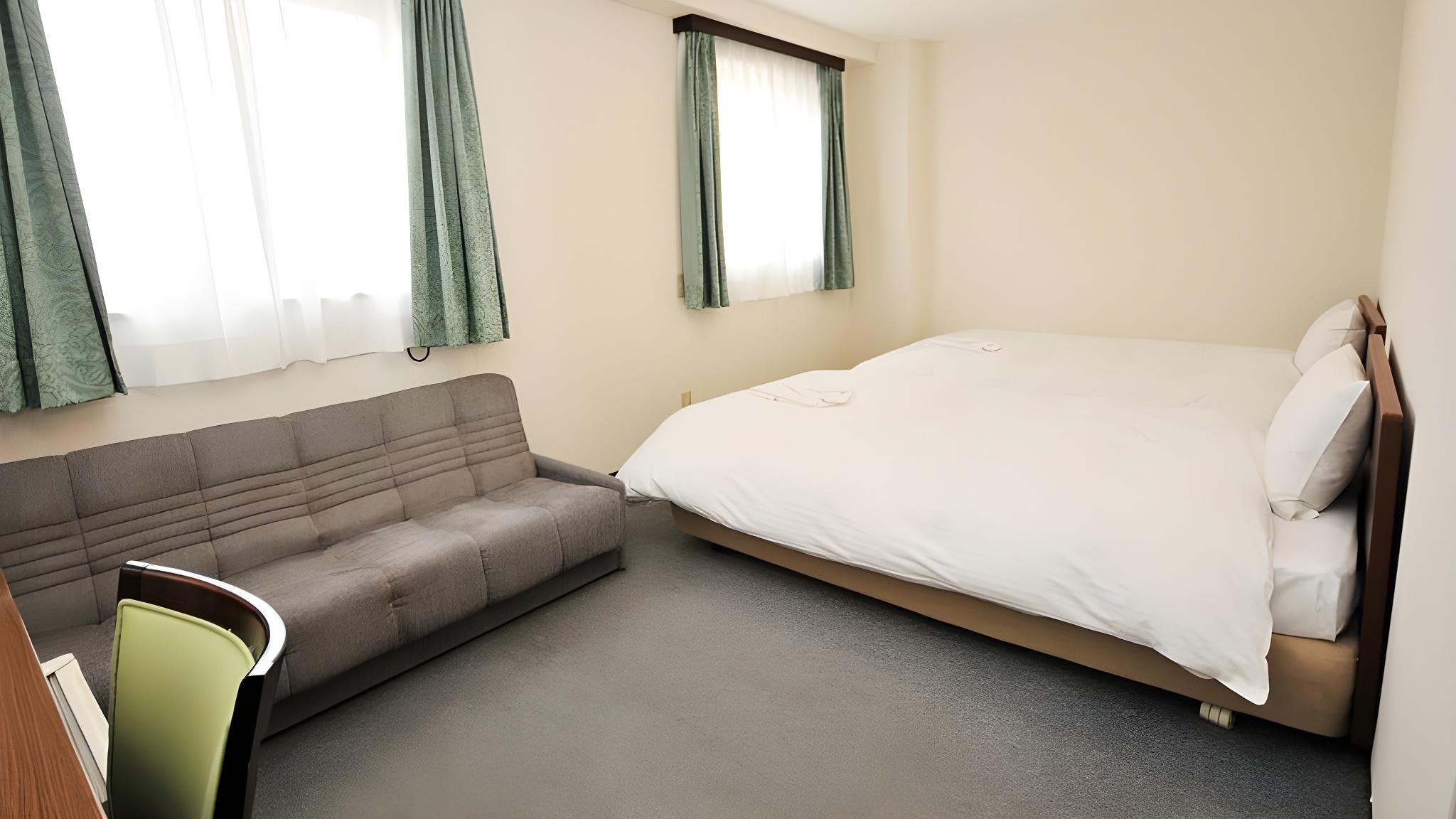 Standard, Twin Beds, Smoking