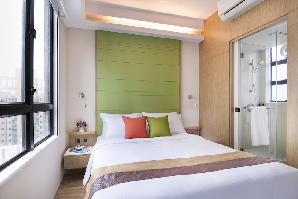 Ying nFlo, Hong Kong, Wan Chai 8/58