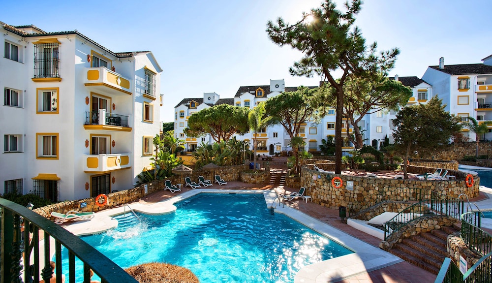 Ona Alanda Club Marbella 2/50