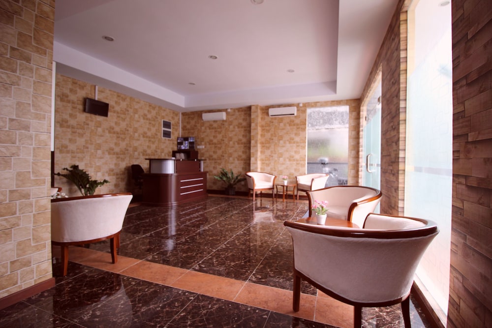 Amaya Suites 6/35